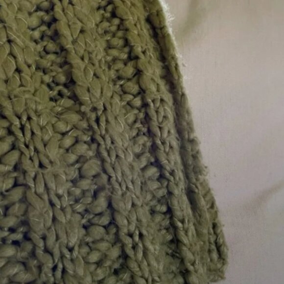 Pottery Barn Green Channel Throw Blanket - Picture 2 of 4